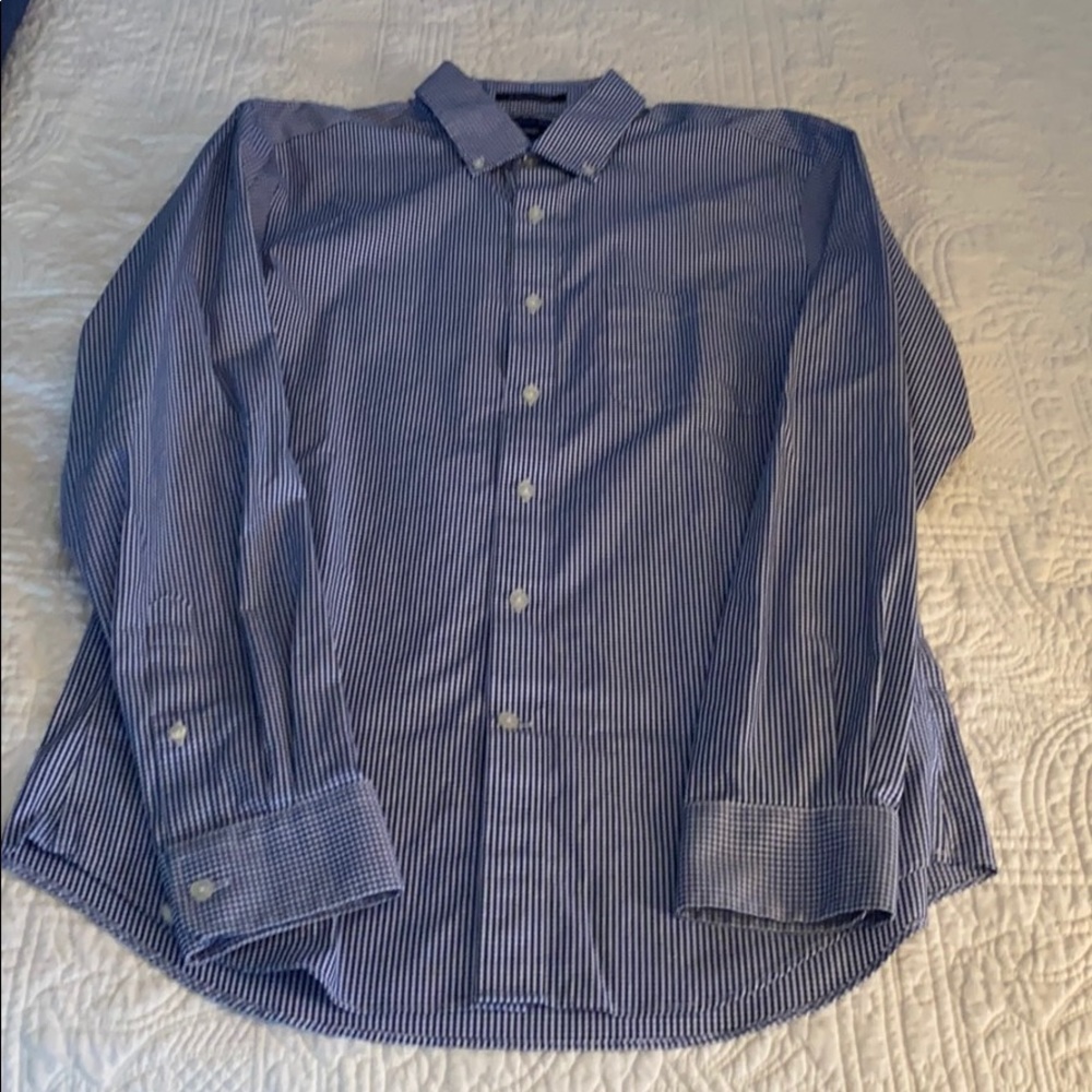 Men’s Lands End Button Down